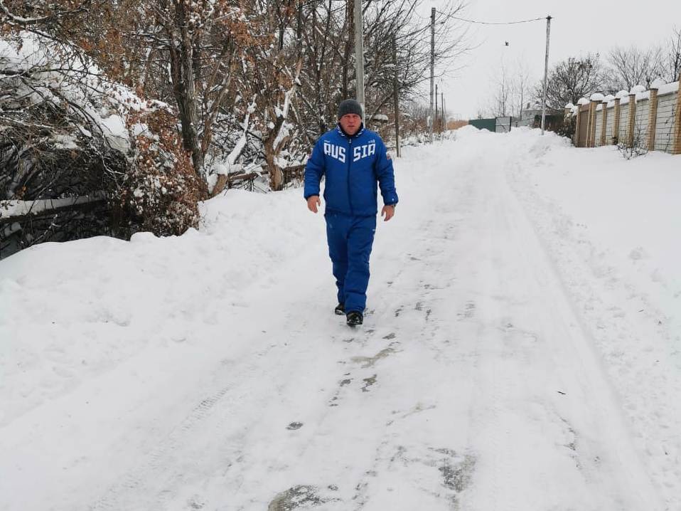 Сергей Агапов провел рейд по проверке дорог и придомовых территорий на предмет уборки снега